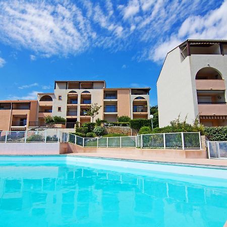 Apartment Le Domaine De La Gaillarde-17 By Interhome 레지상브르 외부 사진