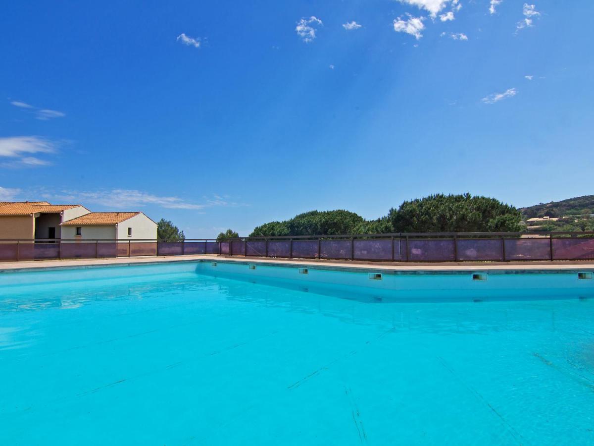 Apartment Le Domaine De La Gaillarde-17 By Interhome 레지상브르 외부 사진