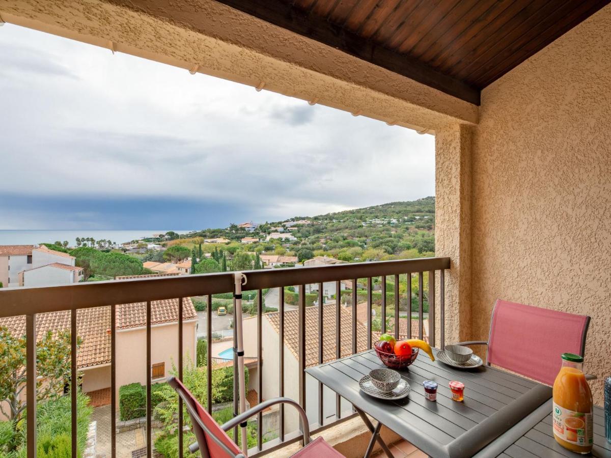 Apartment Le Domaine De La Gaillarde-17 By Interhome 레지상브르 외부 사진