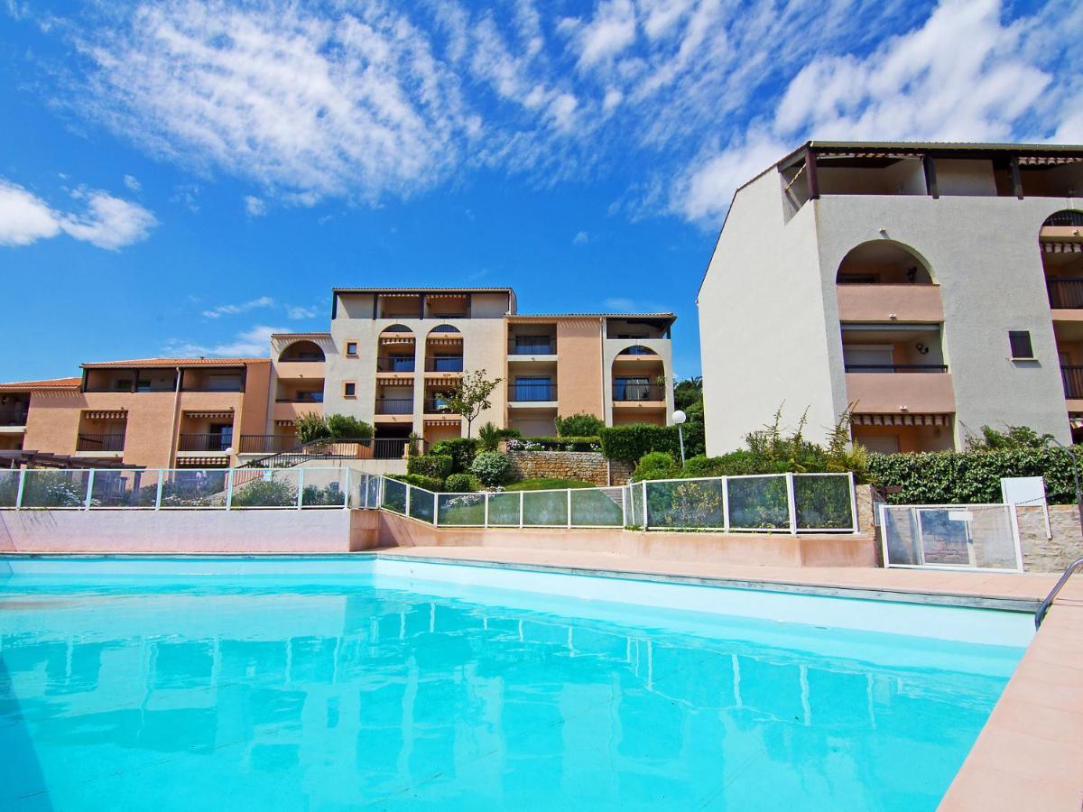Apartment Le Domaine De La Gaillarde-17 By Interhome 레지상브르 외부 사진
